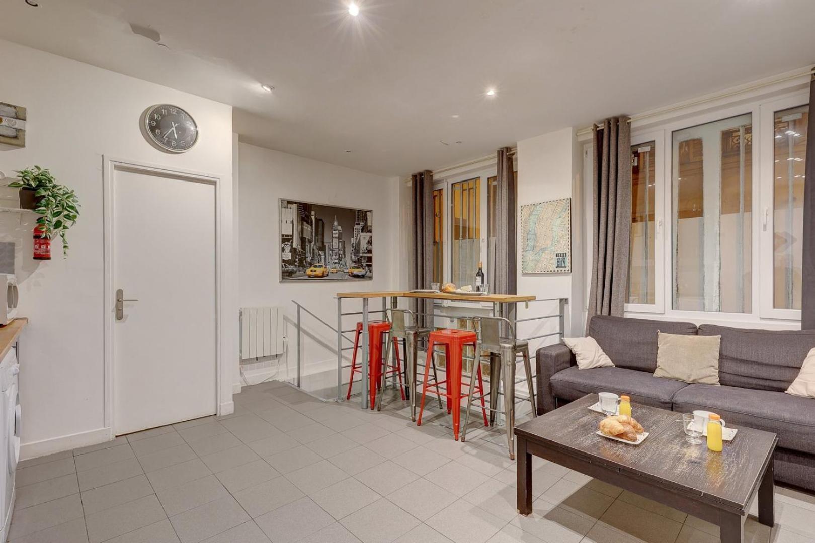 344 Angouleme - Superb In Appartement *